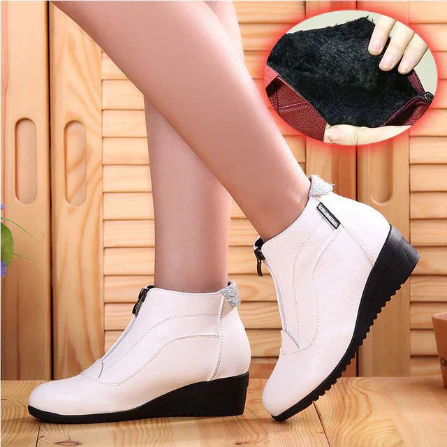 Damenstiefel aus Pelz von AMIA