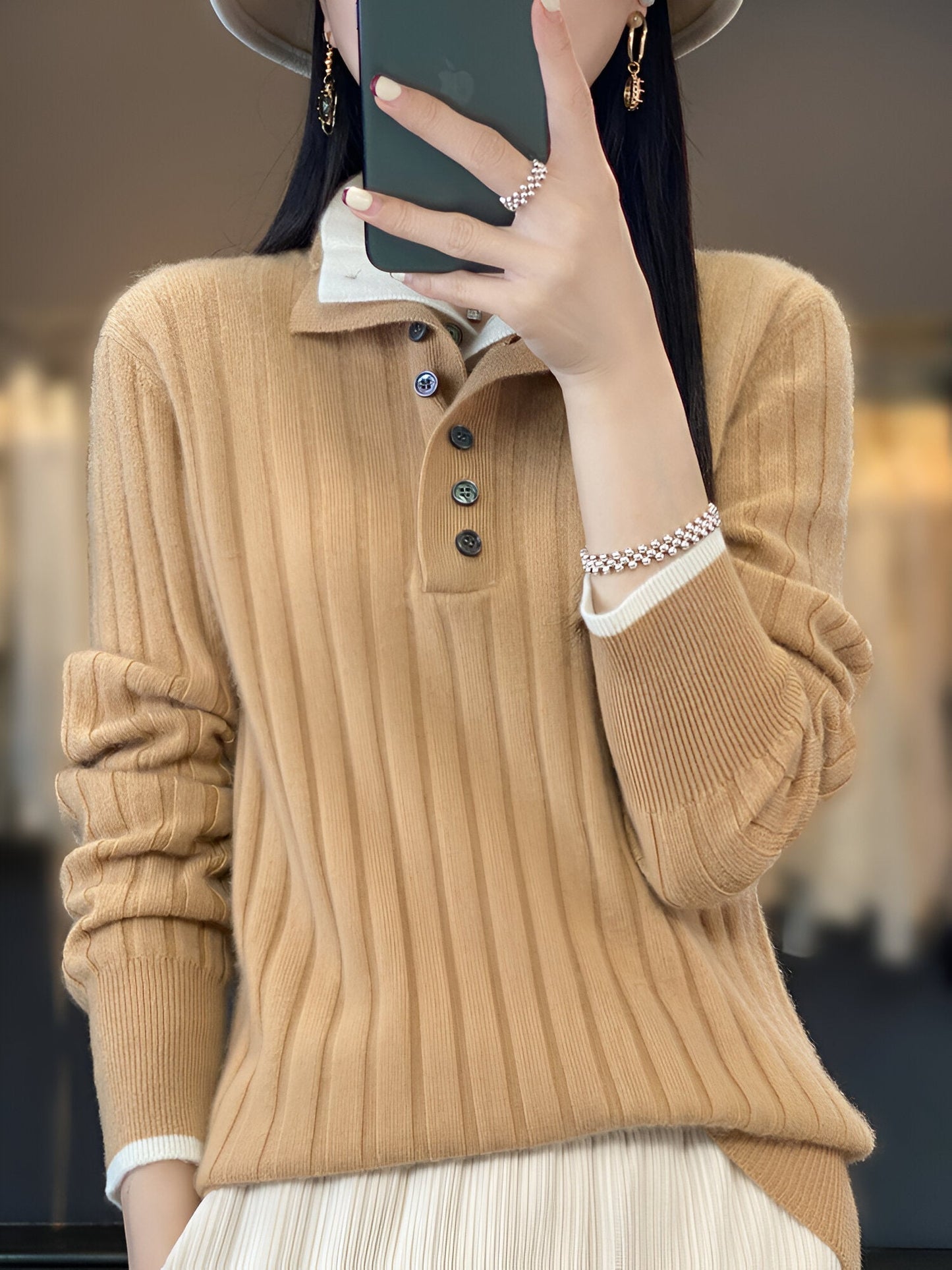 Dominika: Lässiger Strickpullover mit umgeklapptem Kragen