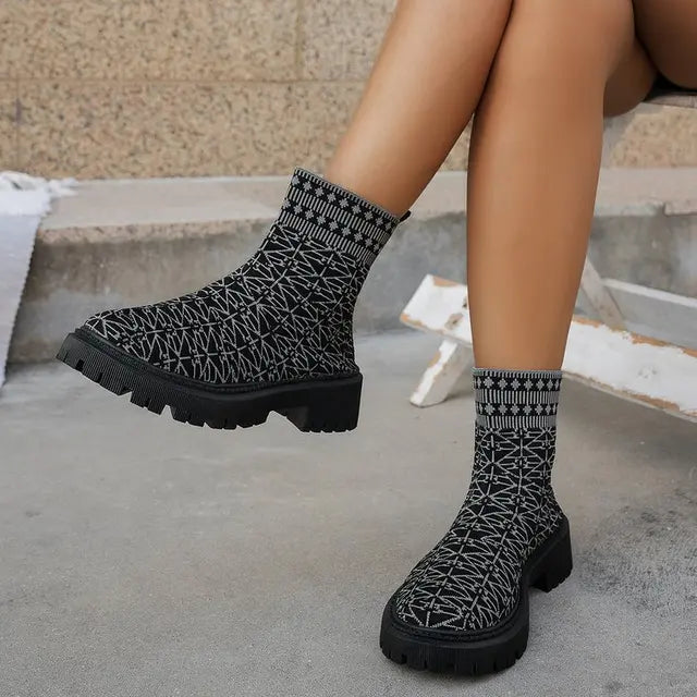 ModeGeist | Klobige Stiefeletten für Damen