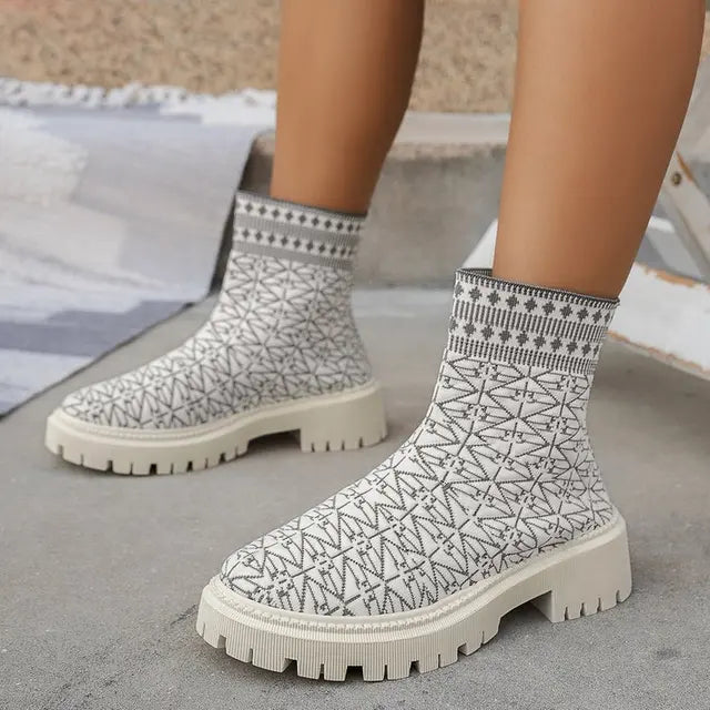 ModeGeist | Klobige Stiefeletten für Damen