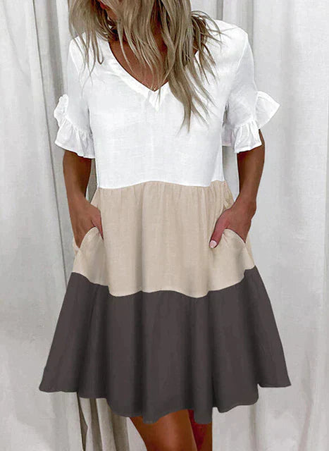 Marienkleid: Gestreiftes Midi-Kleid mit Streifen