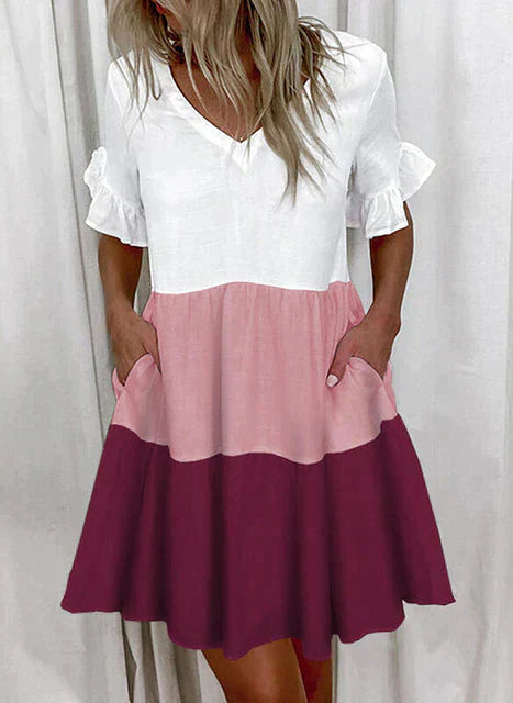 Marienkleid: Gestreiftes Midi-Kleid mit Streifen