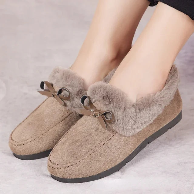 Dorothea: Comfortable Shoes