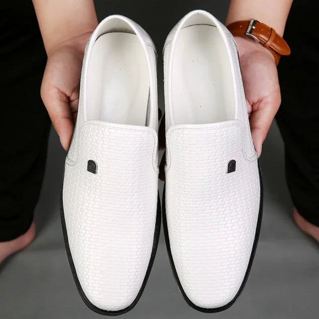Herren-Sommerslipper aus Leder: Elegant und komfortabel