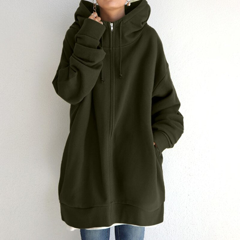 Weicher, großer Winterpullover mit Kapuze – Cassandra