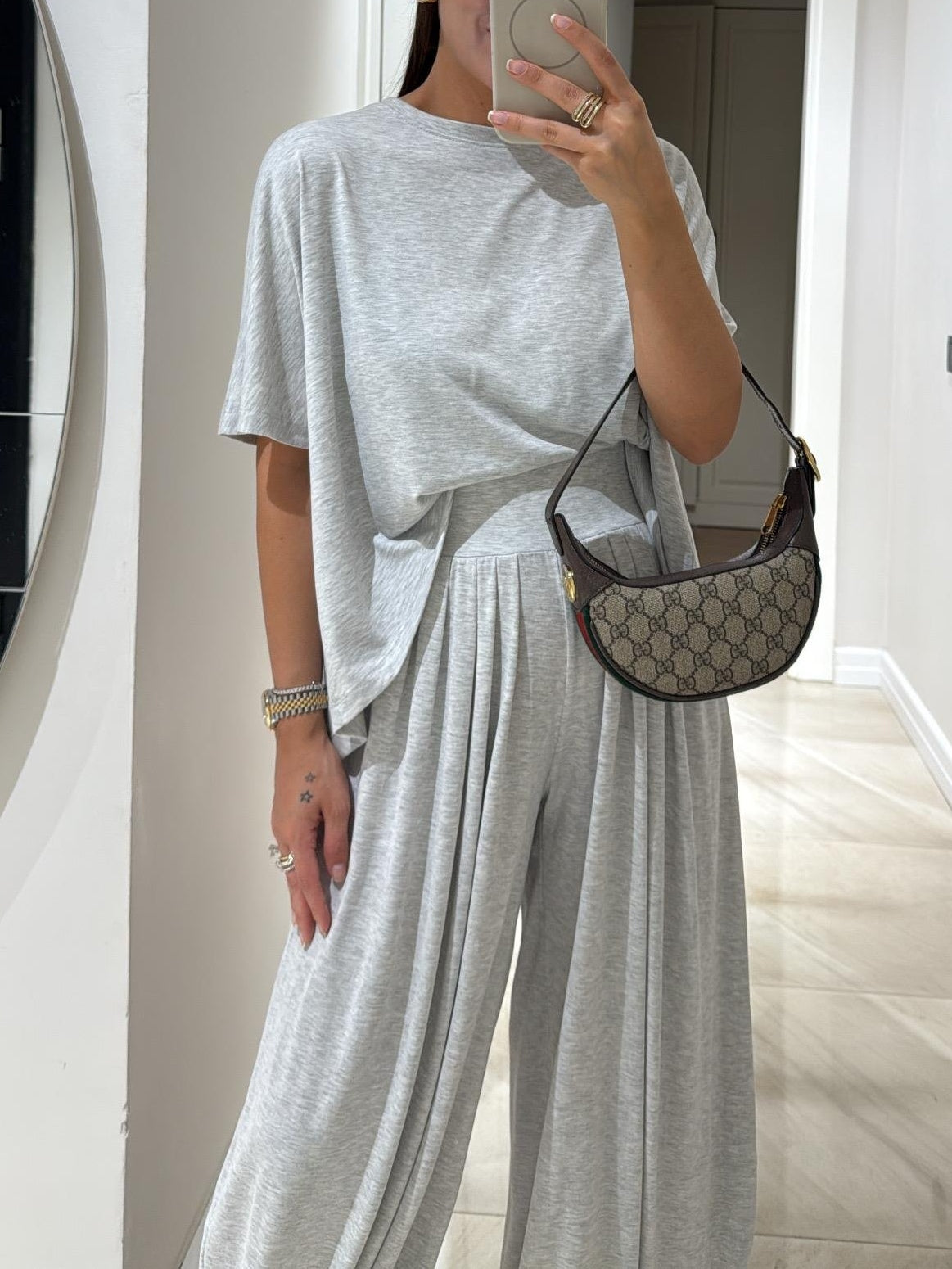 MODEGEIST Damen Casual Set Oversize-Top Wide-Leg Hose Entspannter Schnitt