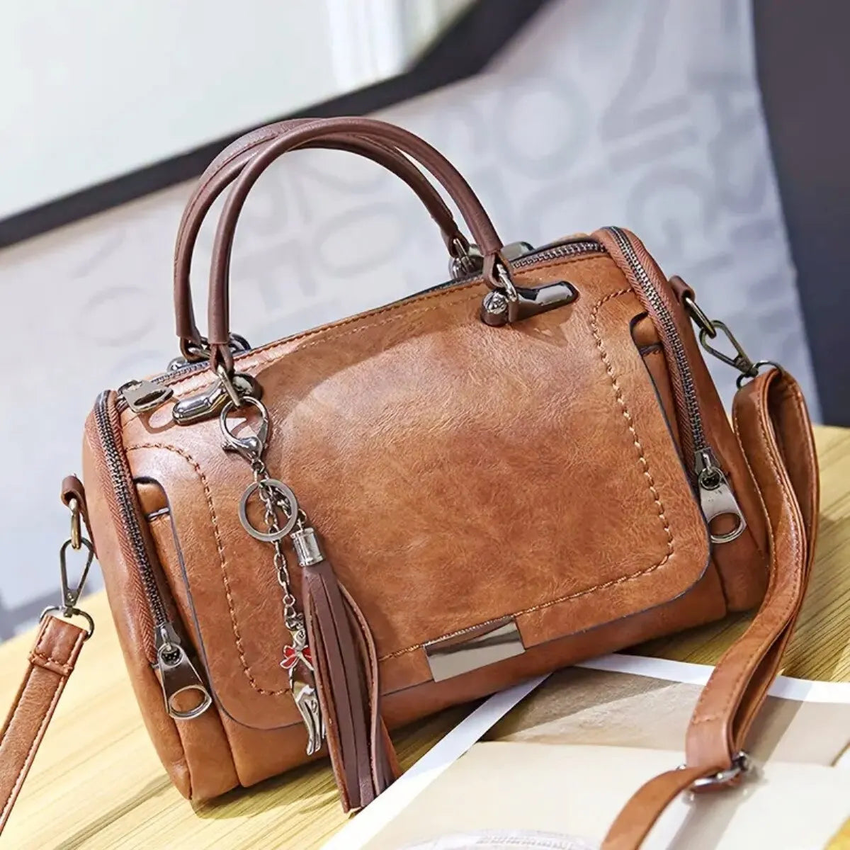 Edle Leder Schultertasche - Irmela