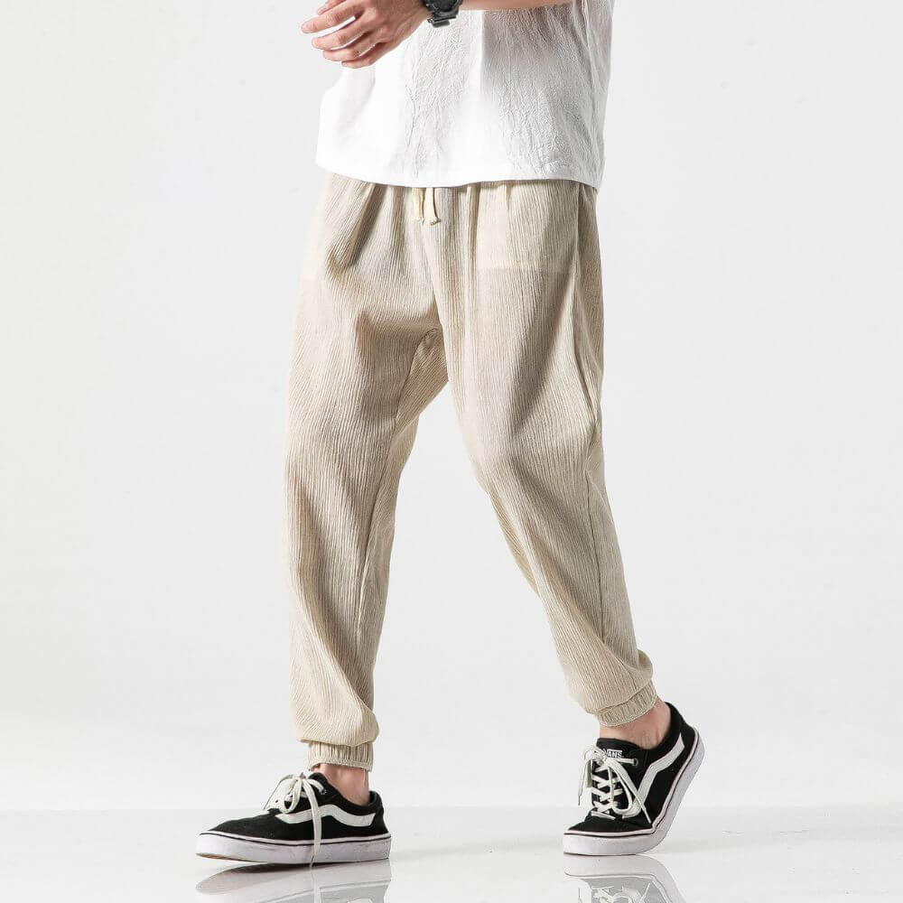 Bequeme Herrenhose aus leichter Baumwolle und Leinen