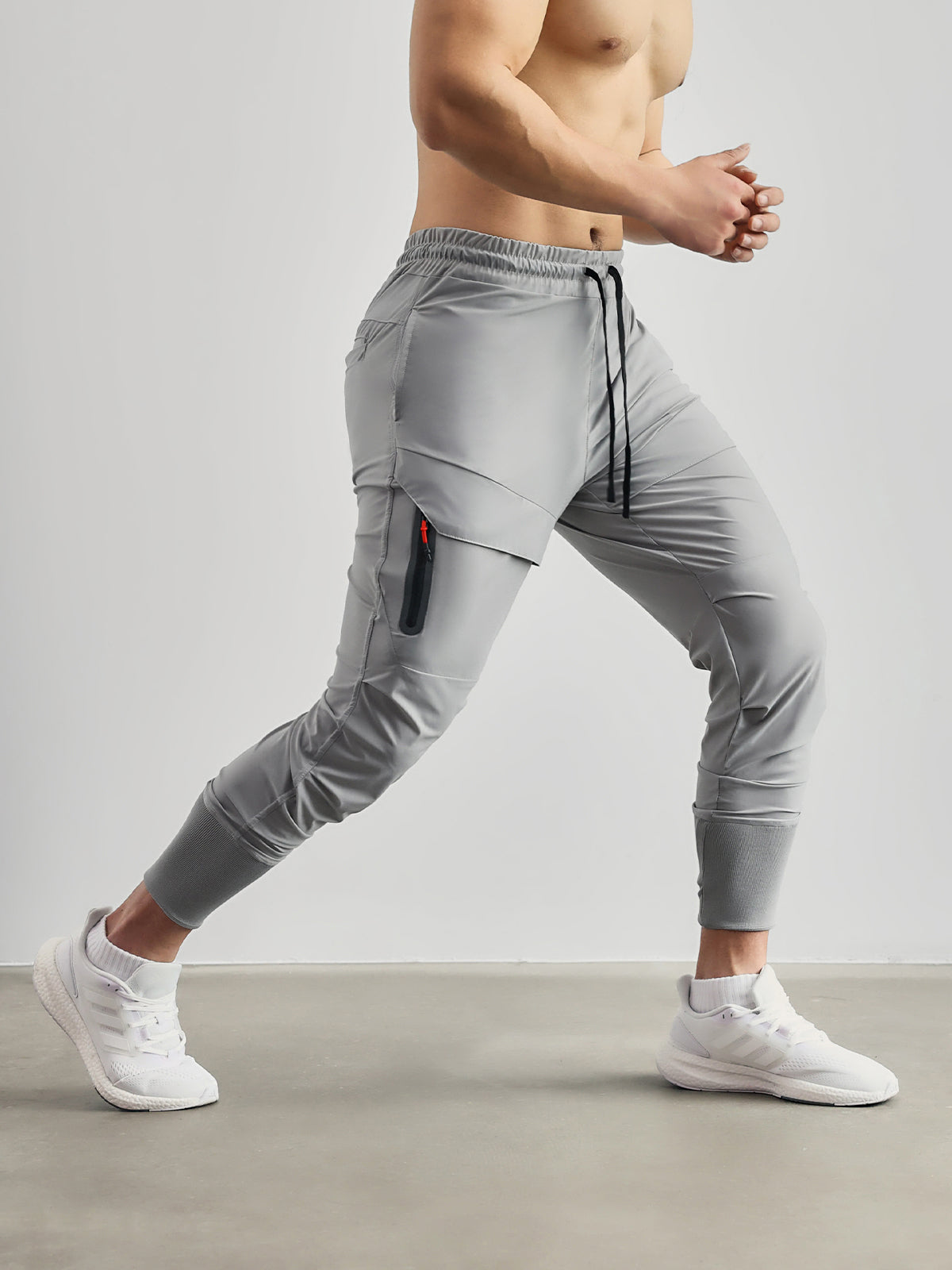 Men's Athletic Cargo Joggers