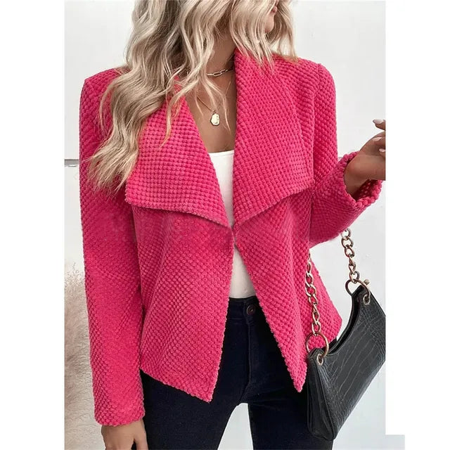 Edle Blazerjacke mit handwerklich verarbeiteten Details