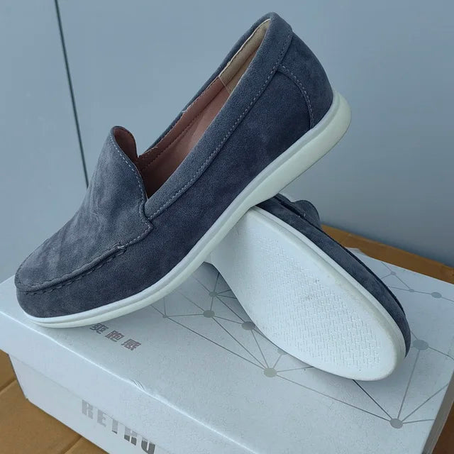 Luoluo Piano Loafers for a Spring Stroll