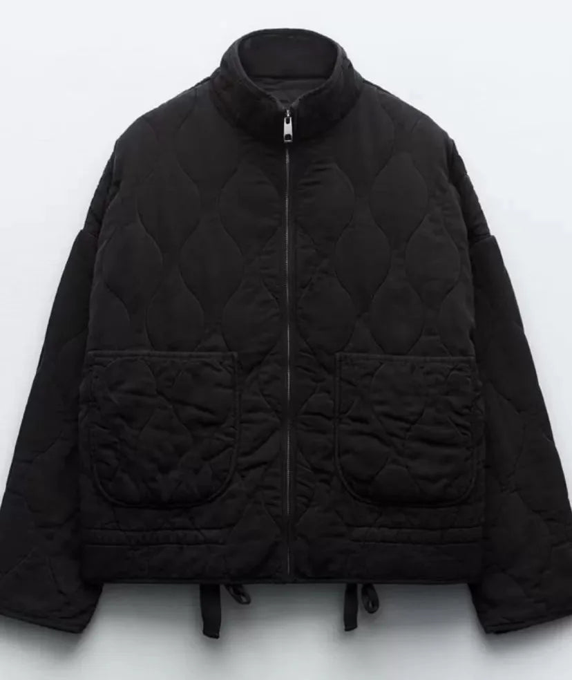 ModeGeist | Steppjacke mit klassischer Steppnaht-Detailierung