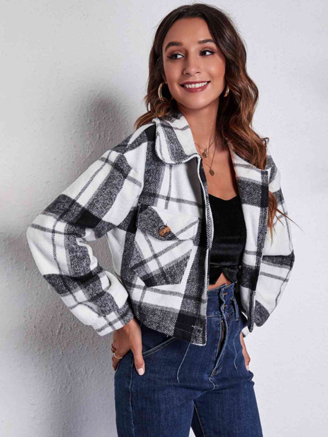 ModeGeist | Karierter Knopf-Front-Jacke mit Taschen