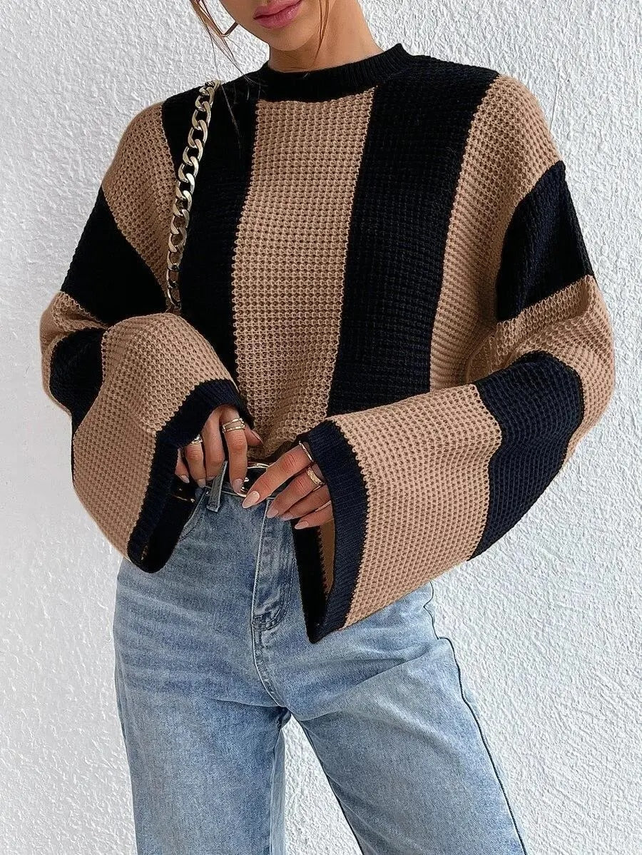 ModeGeist | bicolor Strickpullover mit weiten Ärmeln
