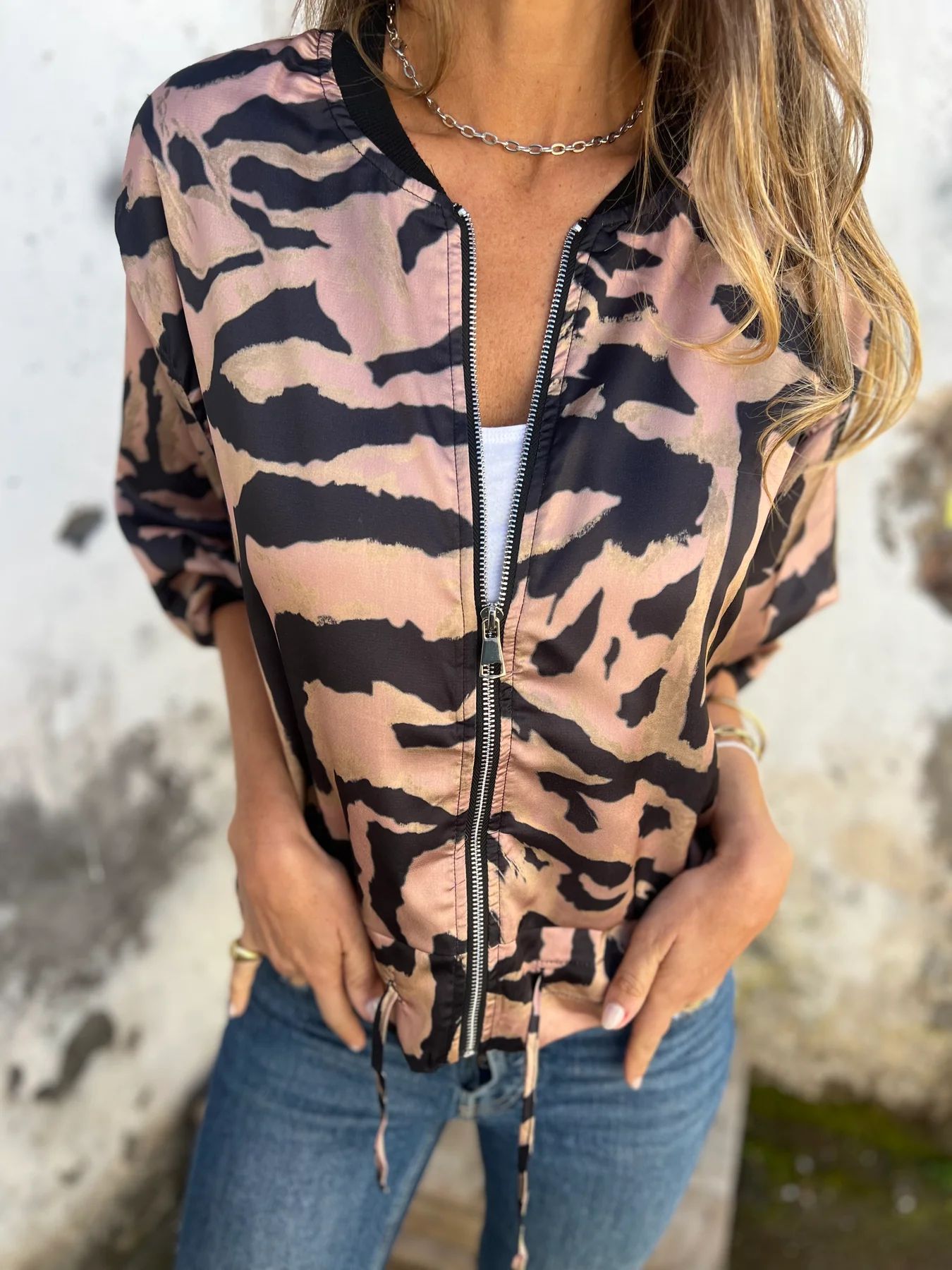 ModeGeist | Damen-Bomberjacke mit Print