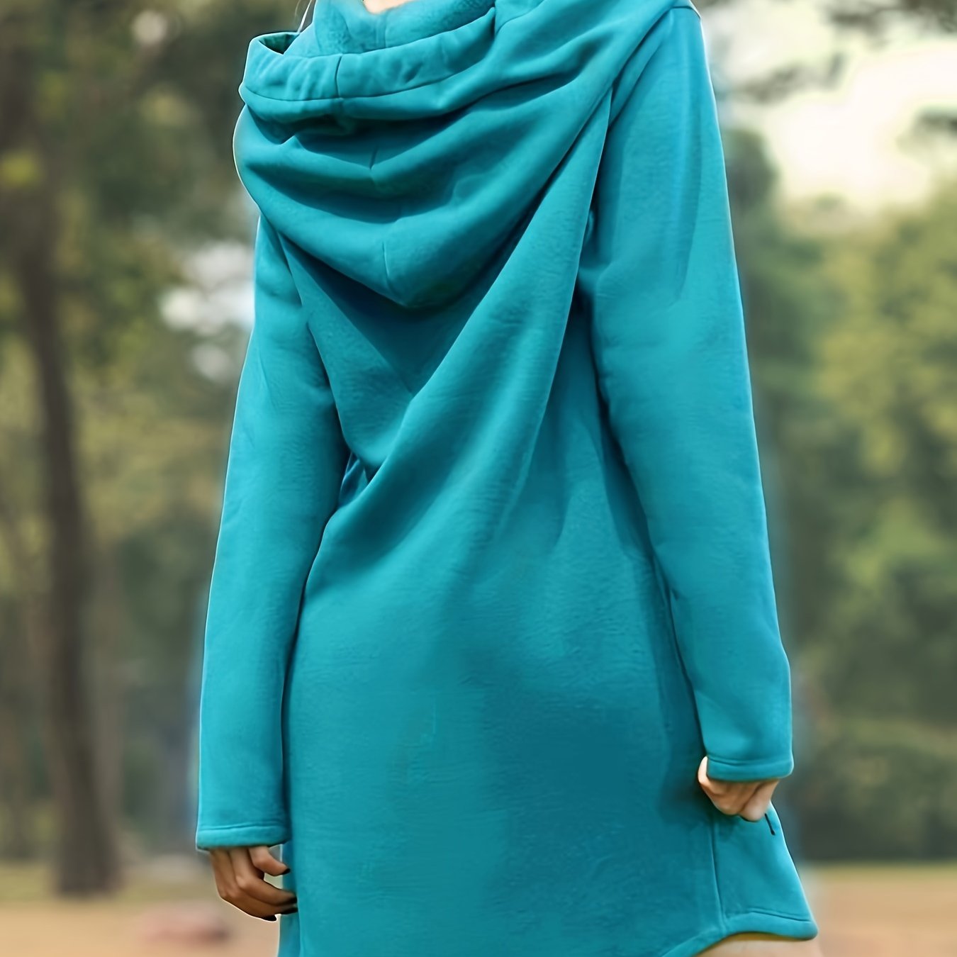 ModeGeist | Modisches und Minimalistisches Kleid