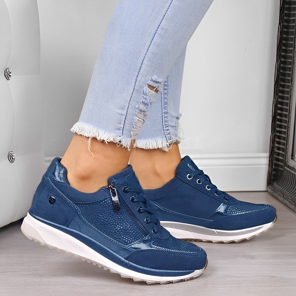Einfacher Einstieg dank Reißverschluss: Pro-Sneaker