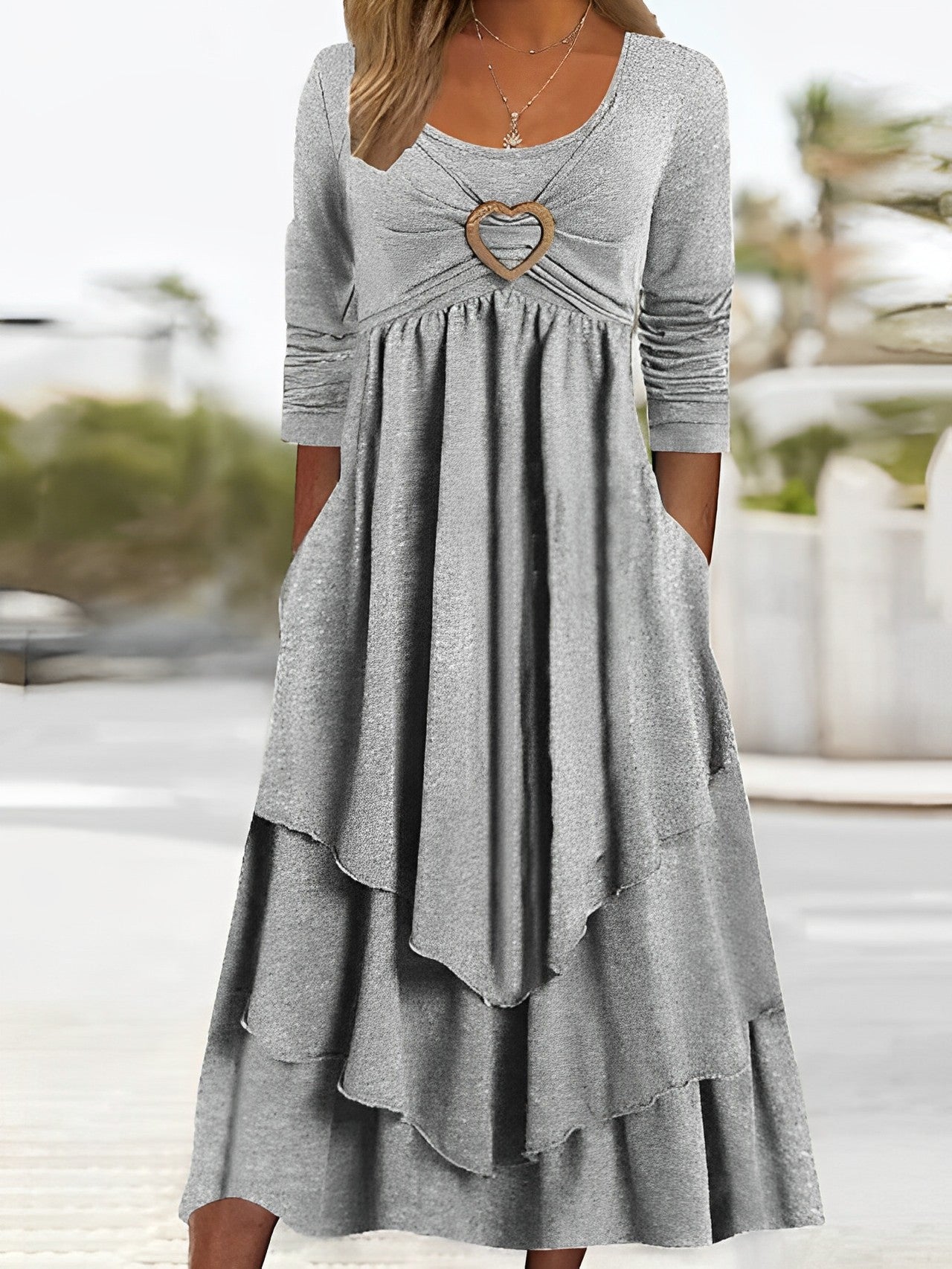 Stilvolles Clara Sommerkleid im Herz-Design