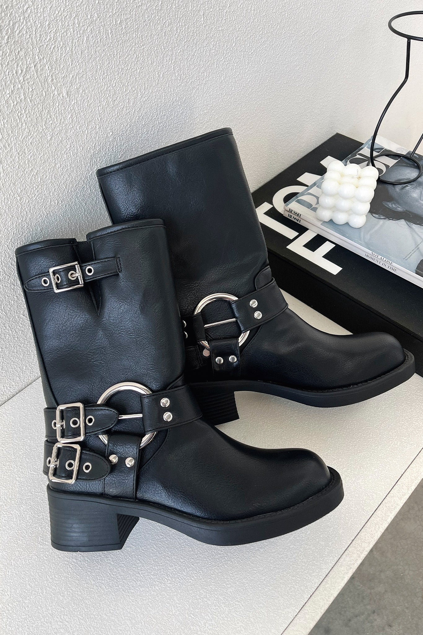 MODEGEIST Damen Ankle Boots Schwarz Klassisches Design