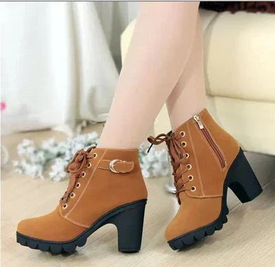 ModeGeist | Schnürstiefeletten Zum Aufpeppen Deines Herbst-Outfits
