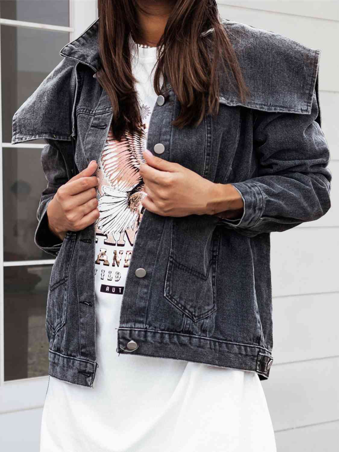 ModeGeist | Kragenhals Knopfverschluss Denimjacke