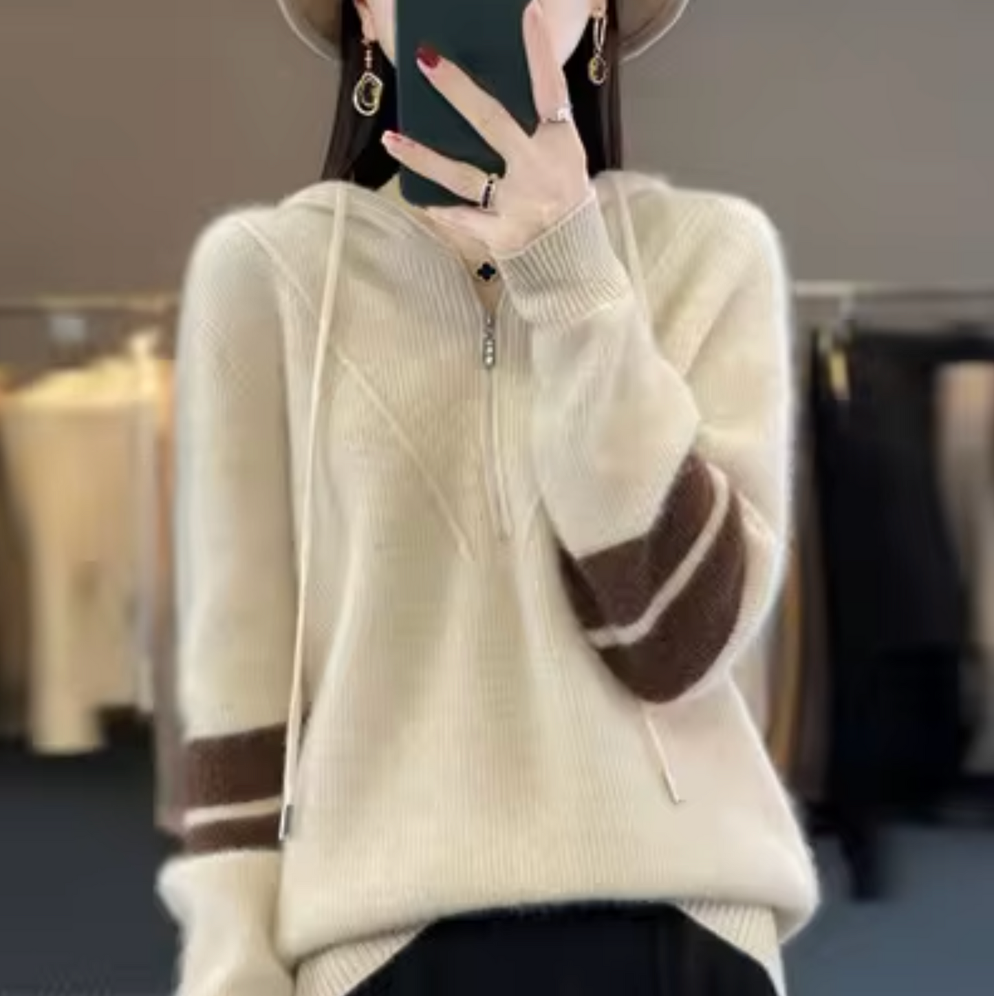 Kapuzenpullover Olea
