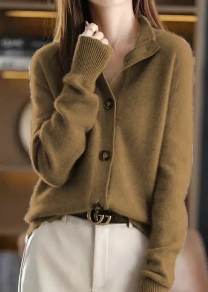 Elegante Strickjacke Ingrid mit Knöpfen