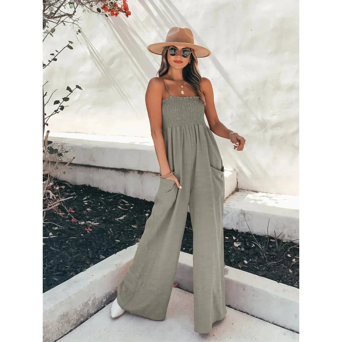 Baylee: Lockerer Jumpsuit mit Spaghettiträgern
