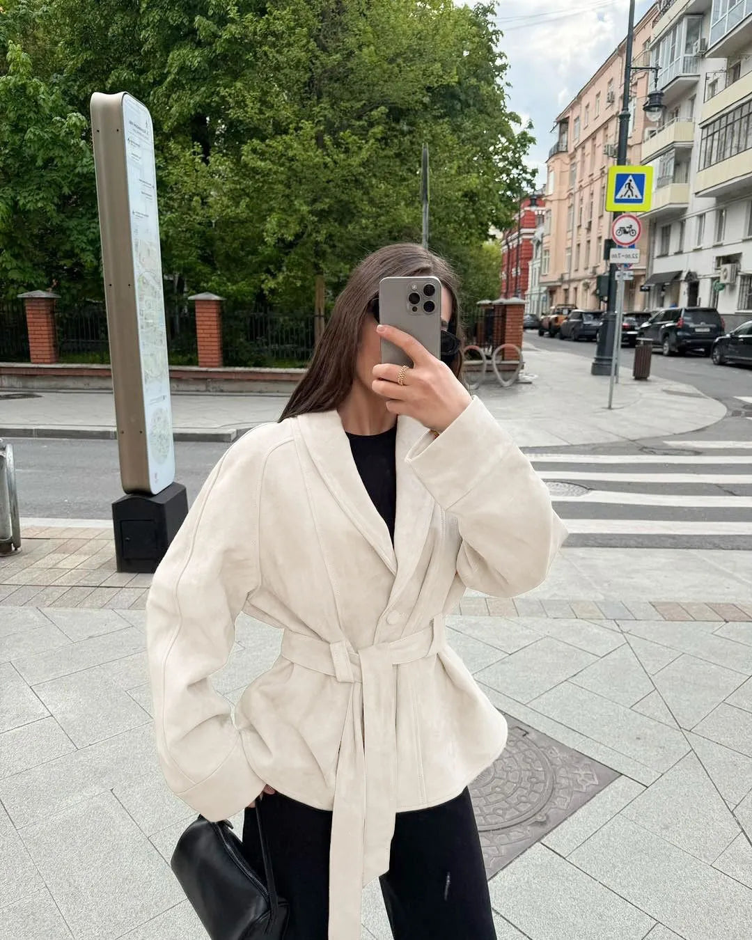 ModeGeist | Retro Wildlederjacke mit langen Ärmeln