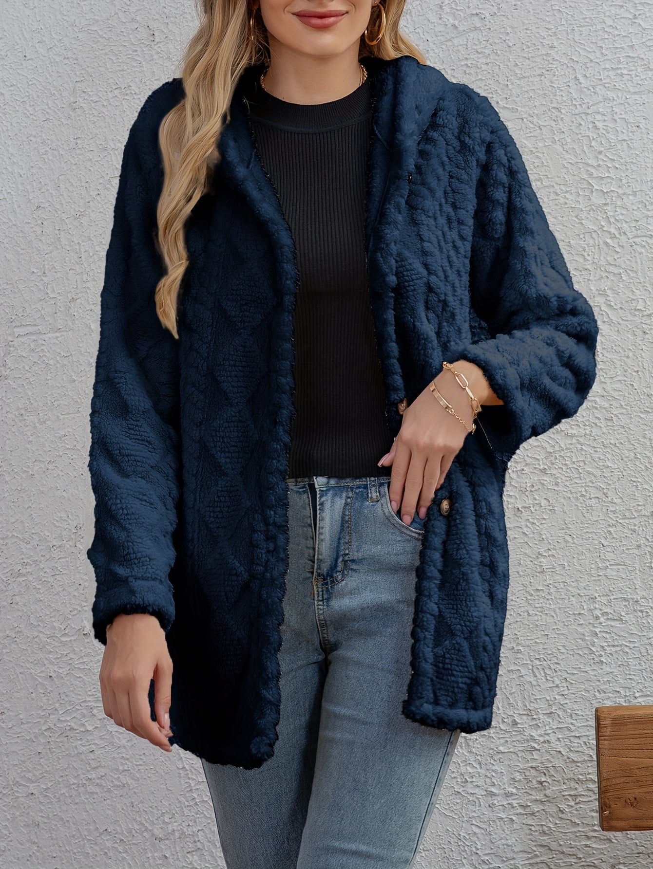 ModeGeist | Fluffy Kapuzenjacke mit Knöpfen Polyester Weich und Warm