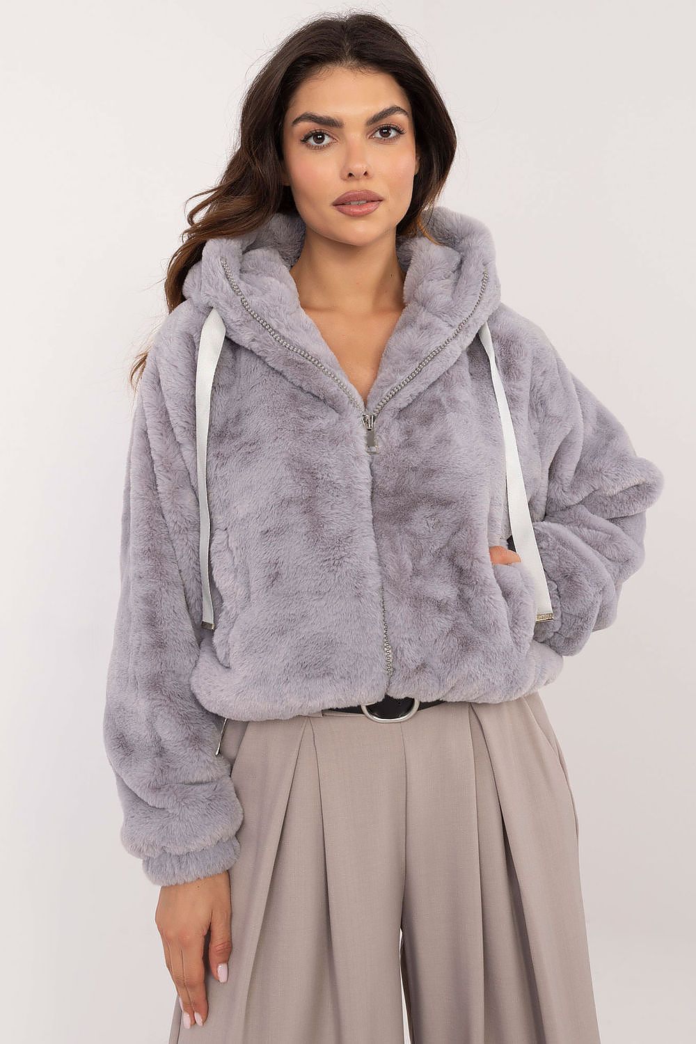 ModeGeist | Plüschjacke mit Kapuze Weich und Warm Lässiger Komfort