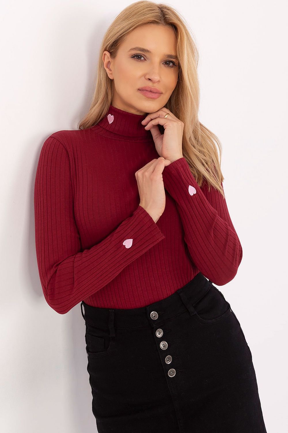 ModeGeist | Gerippte Bluse Hoher Kragen Dekorative Details