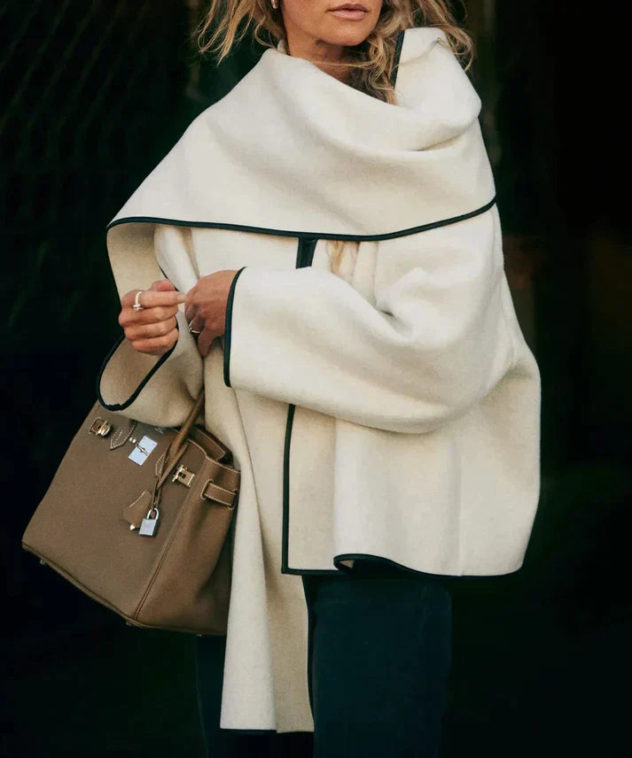 ModeGeist | Stil Kurzer Mantel mit Schal