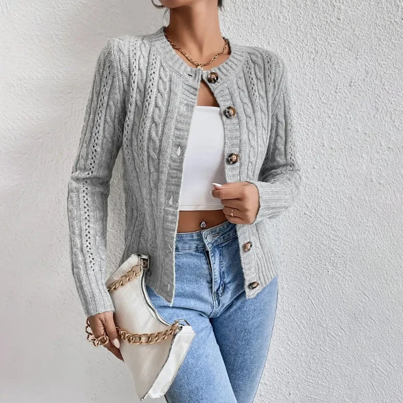 ModeGeist | Strickjacke mit Knöpfen für Damen