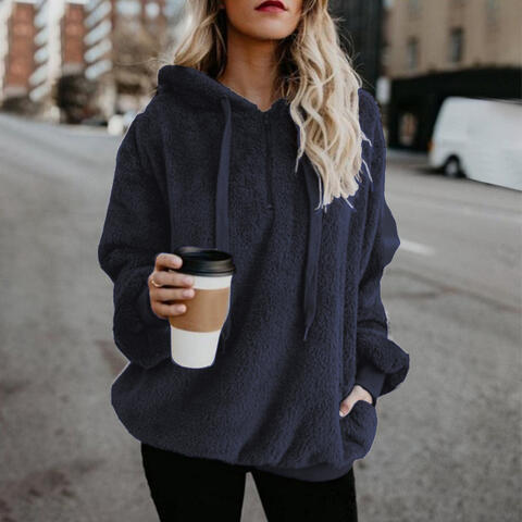 Kuscheliger Kapuzenpullover von Fudus