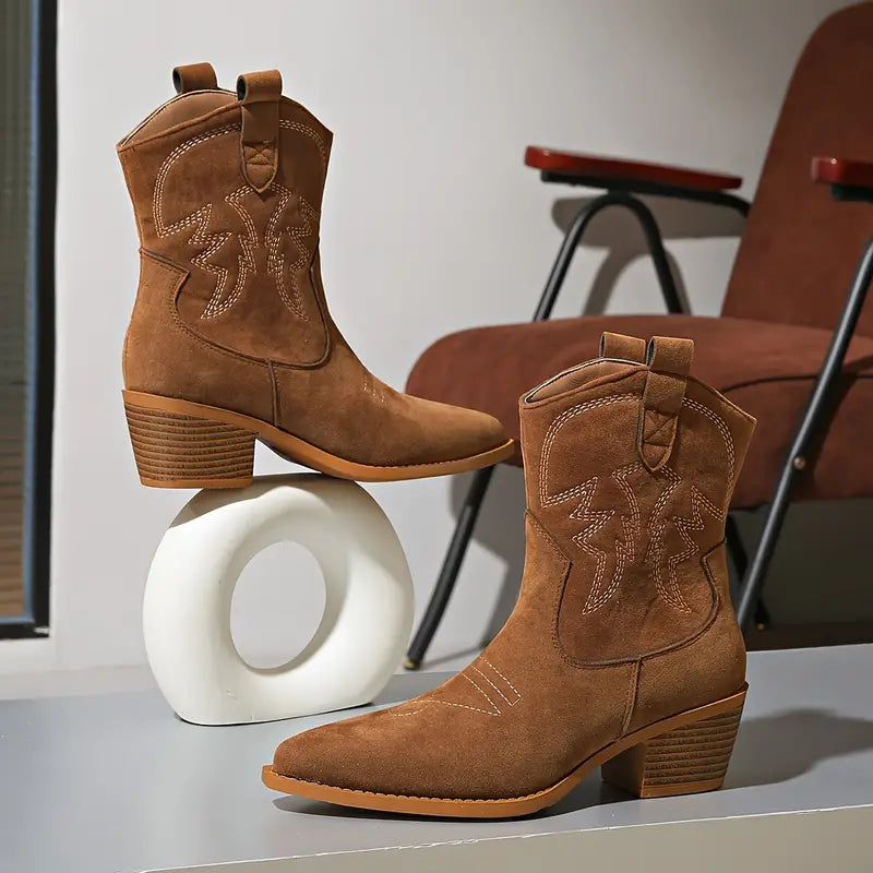 ModeGeist | Bestickte Westernstiefel für Damen