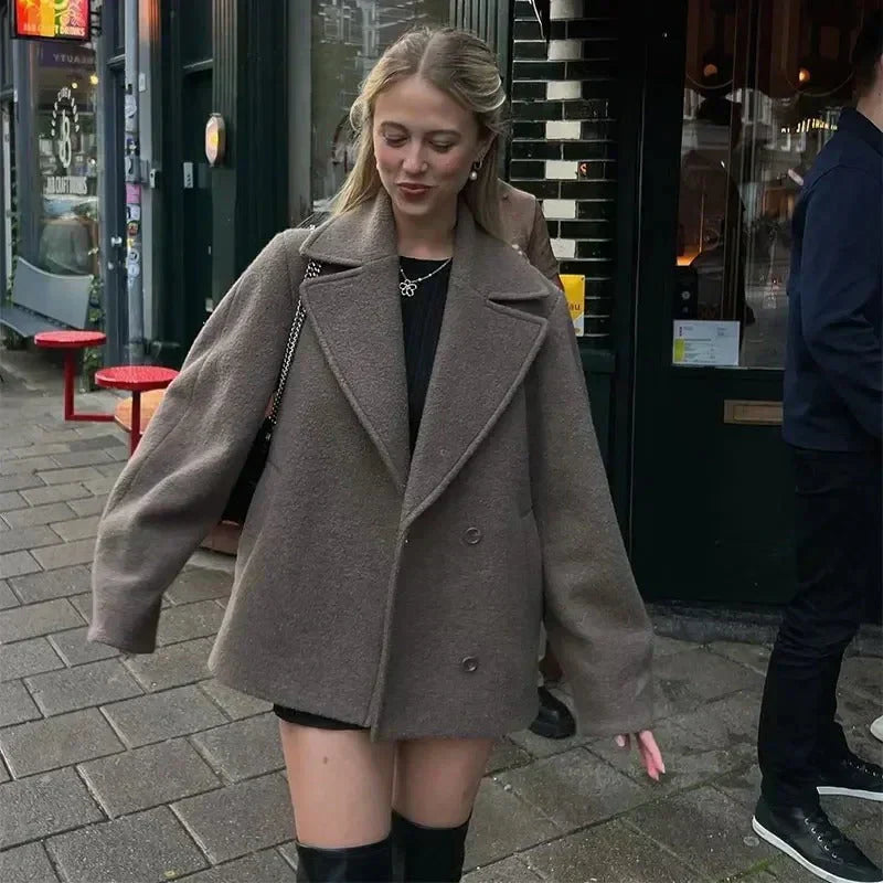 ModeGeist | Eleganter Damenmantel mit Revers-Oberbekleidung