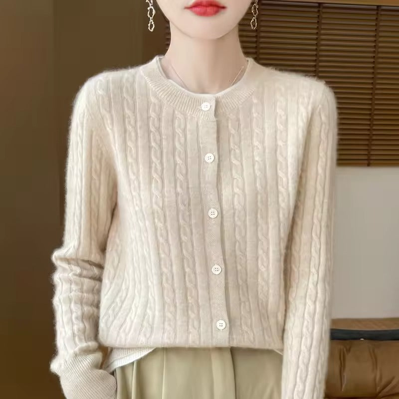 SELMA: Angenehme Strickjacke