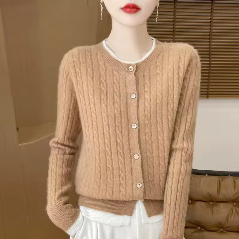 SELMA: Angenehme Strickjacke