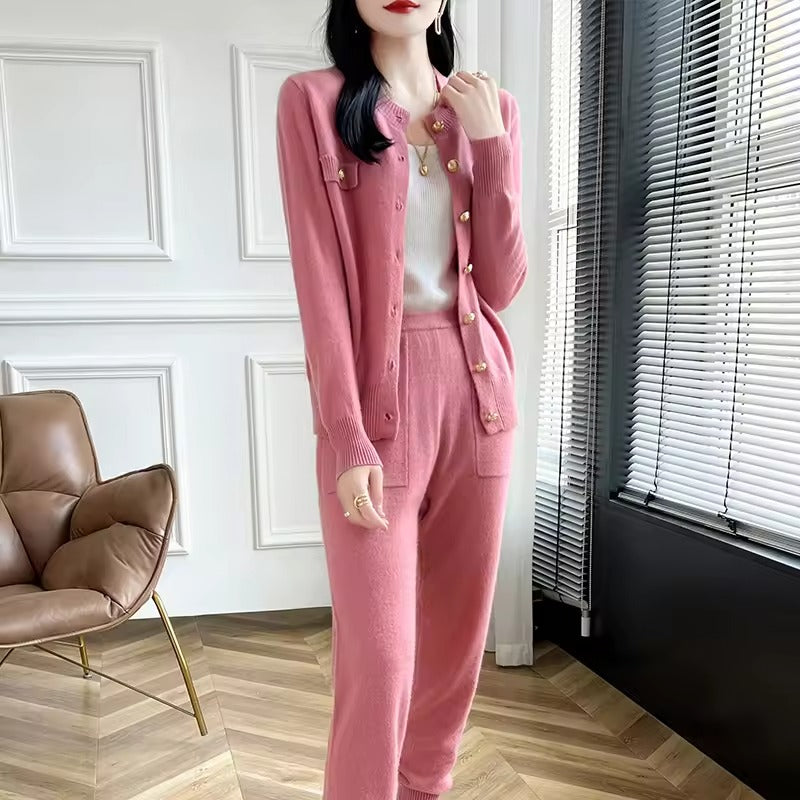 AGNA Strickjacke und Hose Set