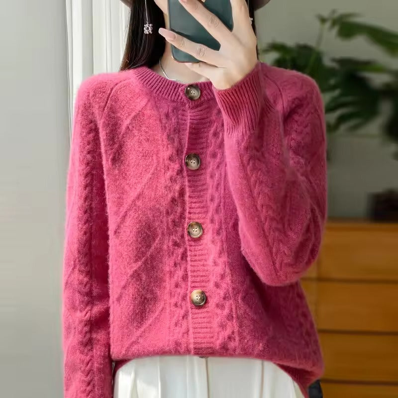 Gestrickte Jacke Katrin mit Knöpfen