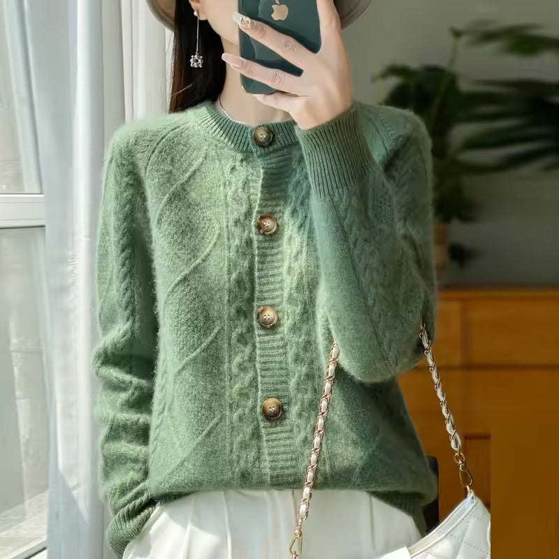Gestrickte Jacke Katrin mit Knöpfen