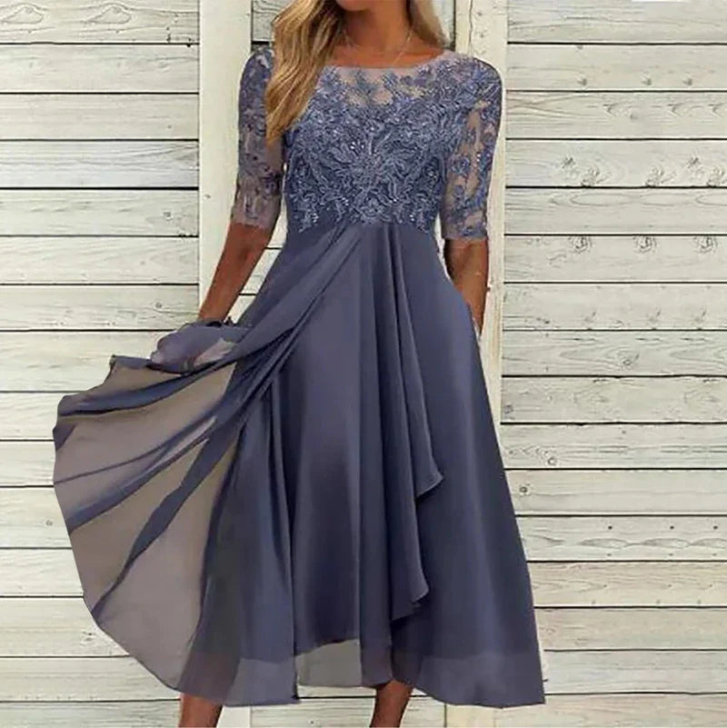 ERNA - Kleid mit Spitzeneinsatz und halblangen Ärmeln