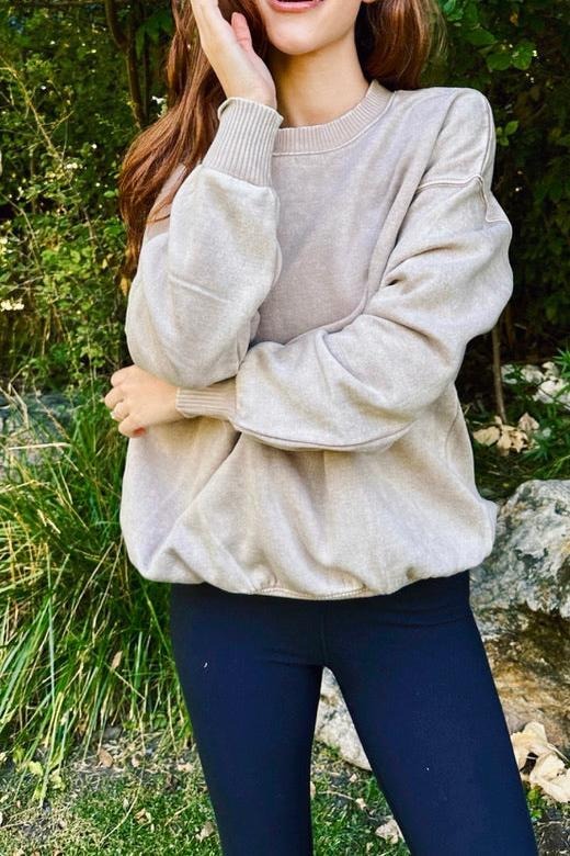 Fudus Sweatshirt: Casual Style