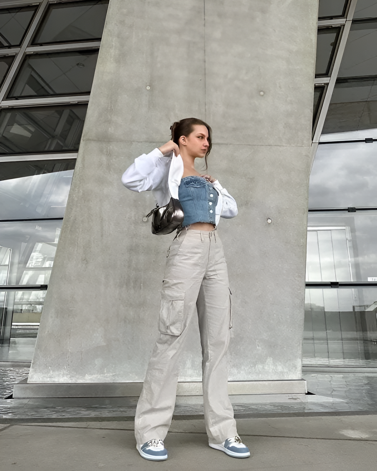 Dalla:  Cargohose mit verstellbarem Bund