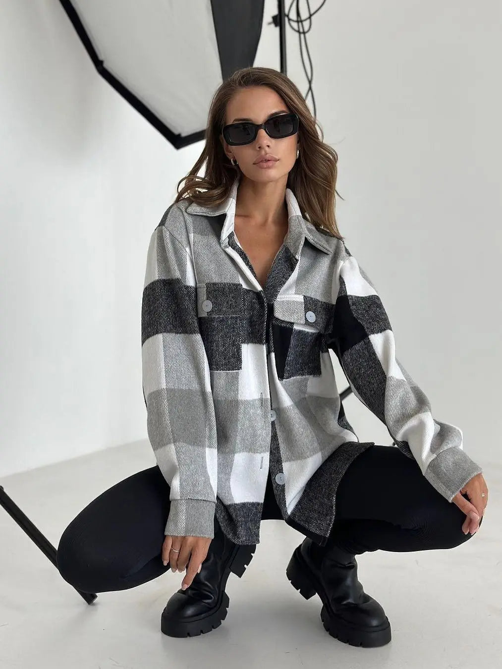 Herbstjacke für Damen von Elisay im Karo-Muster