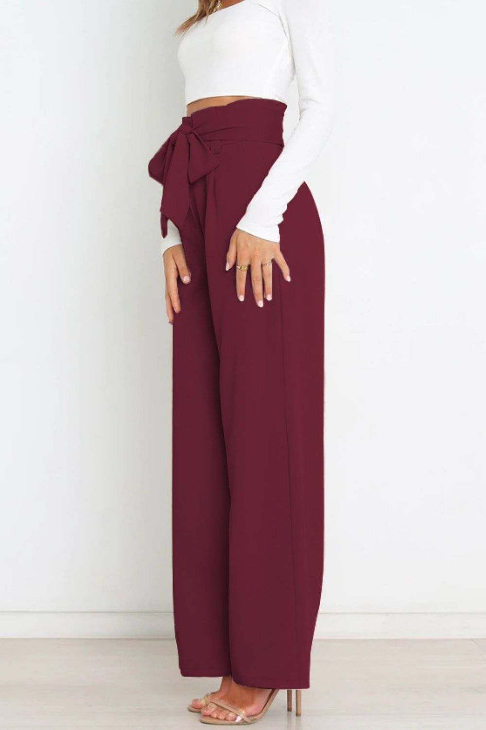 ModeGeist | Hohe Taille Paperbag Hose mit Schleifendetail