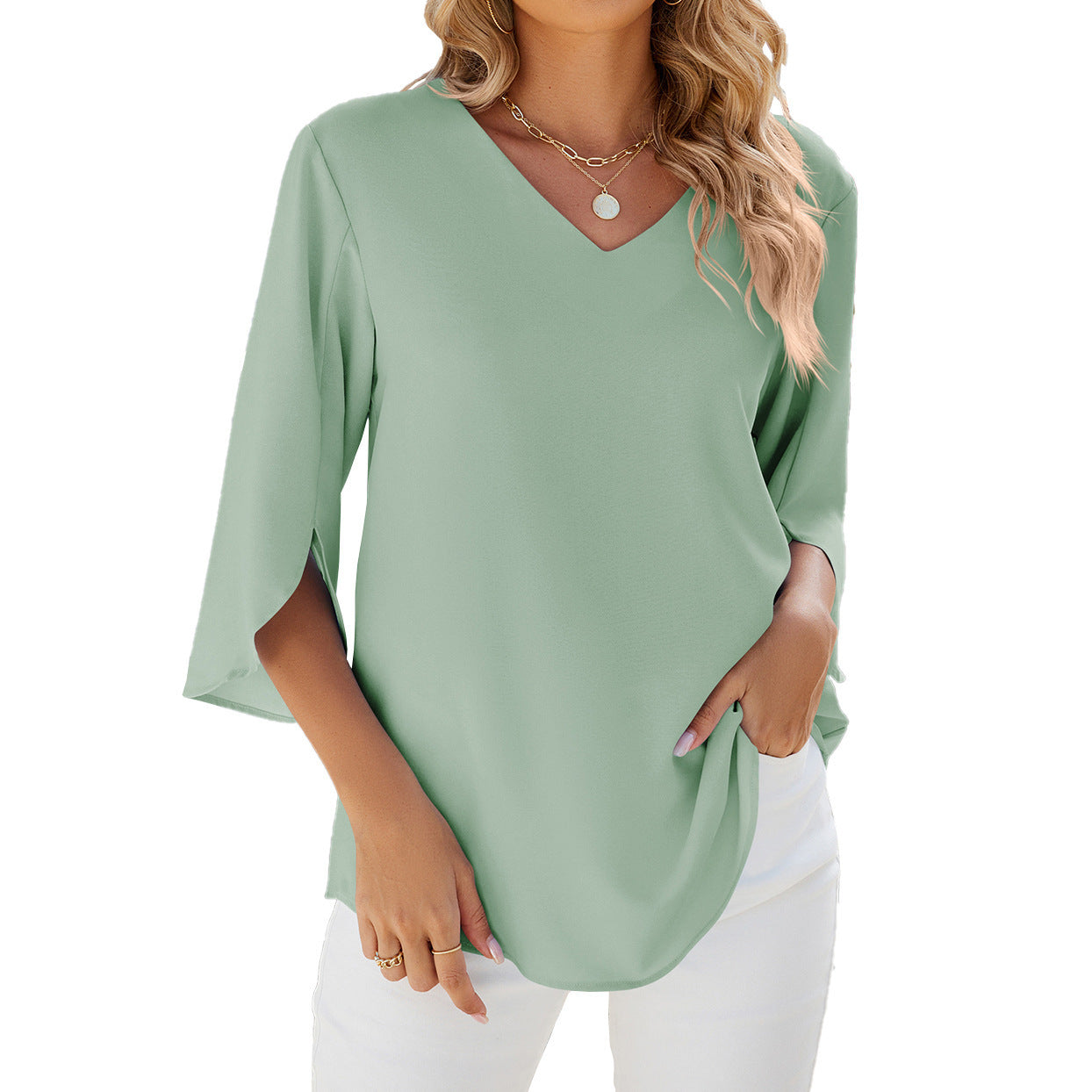 Leichte Damenchiffonbluse mit V-Ausschnitt von Fudus
