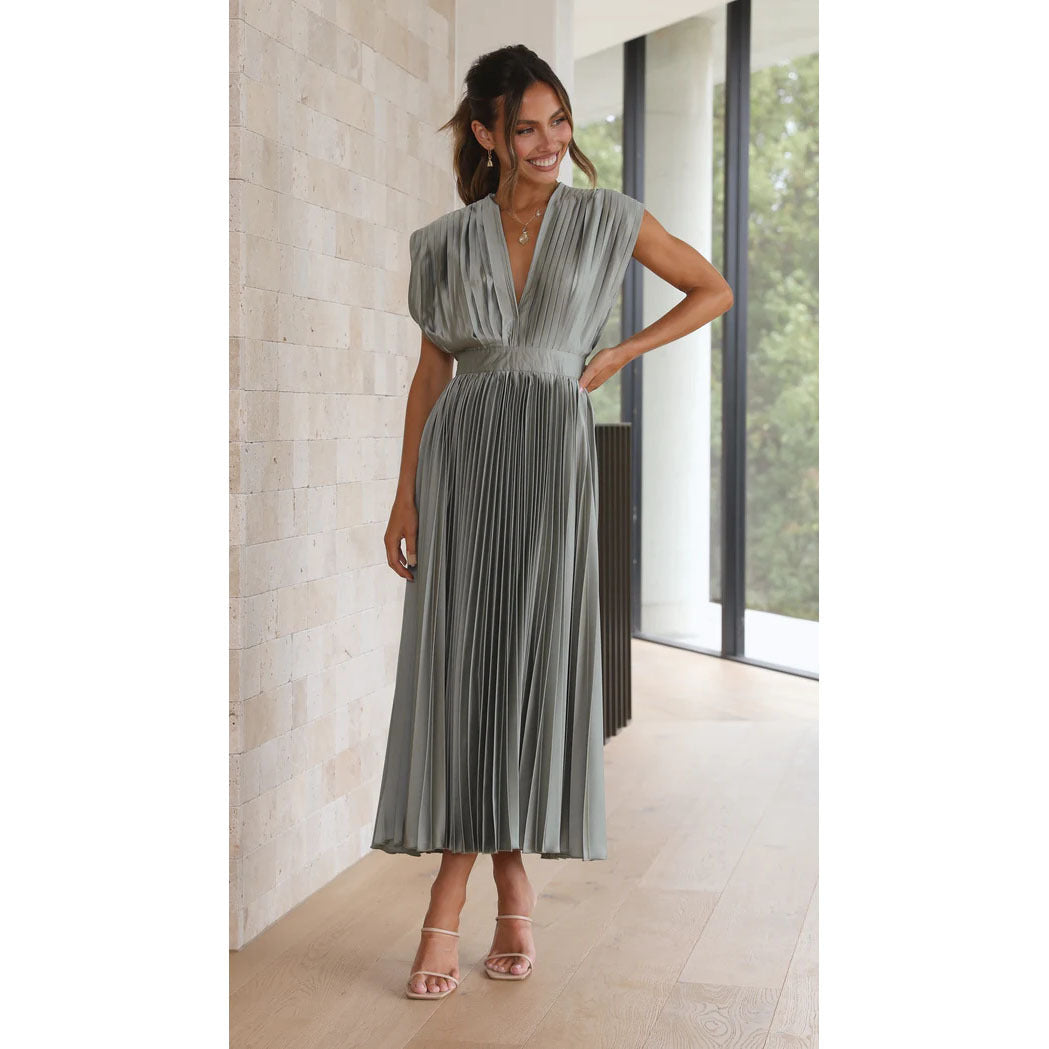 Fudus Faltenkleid mit Reißverschluss: lässiger Stil