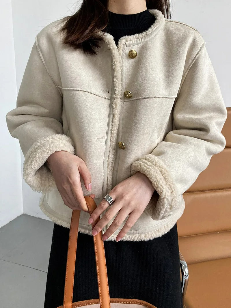 ModeGeist | Eleganter Plüschmantel